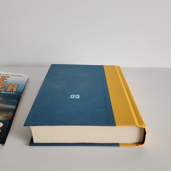 The Bootlegger 1st Edition by Clive Cussler Hardcover Book - Picture 5 of 8